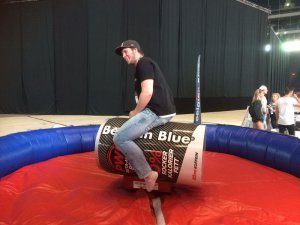mekanisk tjur rodeotjur bullride